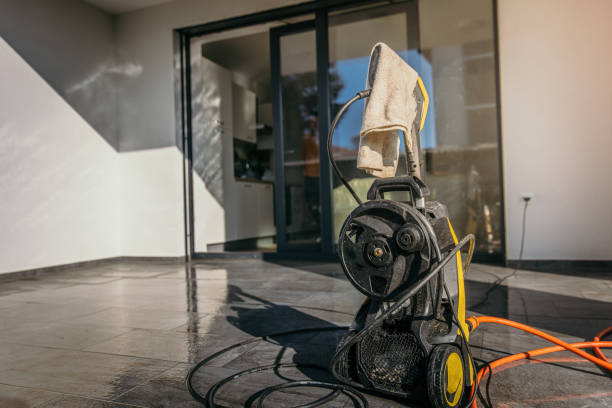 Best Gutter Cleaning  in Cypress Gardens, FL