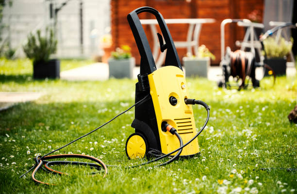 Best Building Exterior Washing  in Cypress Gardens, FL